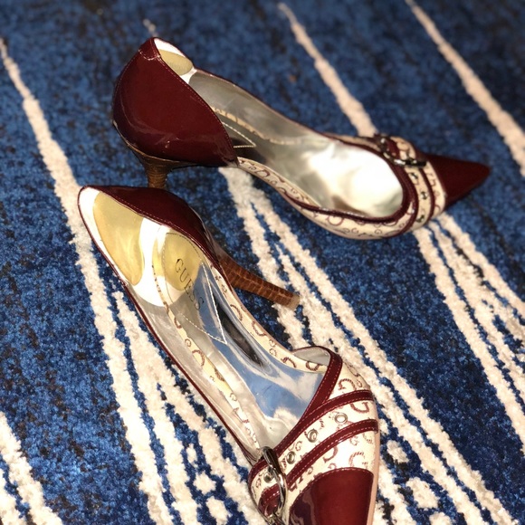 ❌SOLD❌ 🦋Pick 5/$25 items! Guess Patent & Fabric D’orsay - Picture 7 of 8